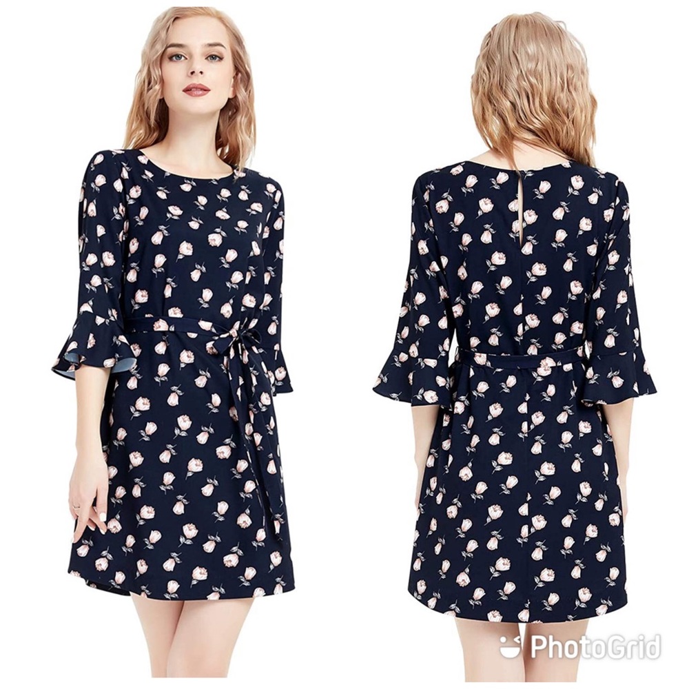 🌸 NWT Floral Dress with Bell Sleeves & Tie Waist